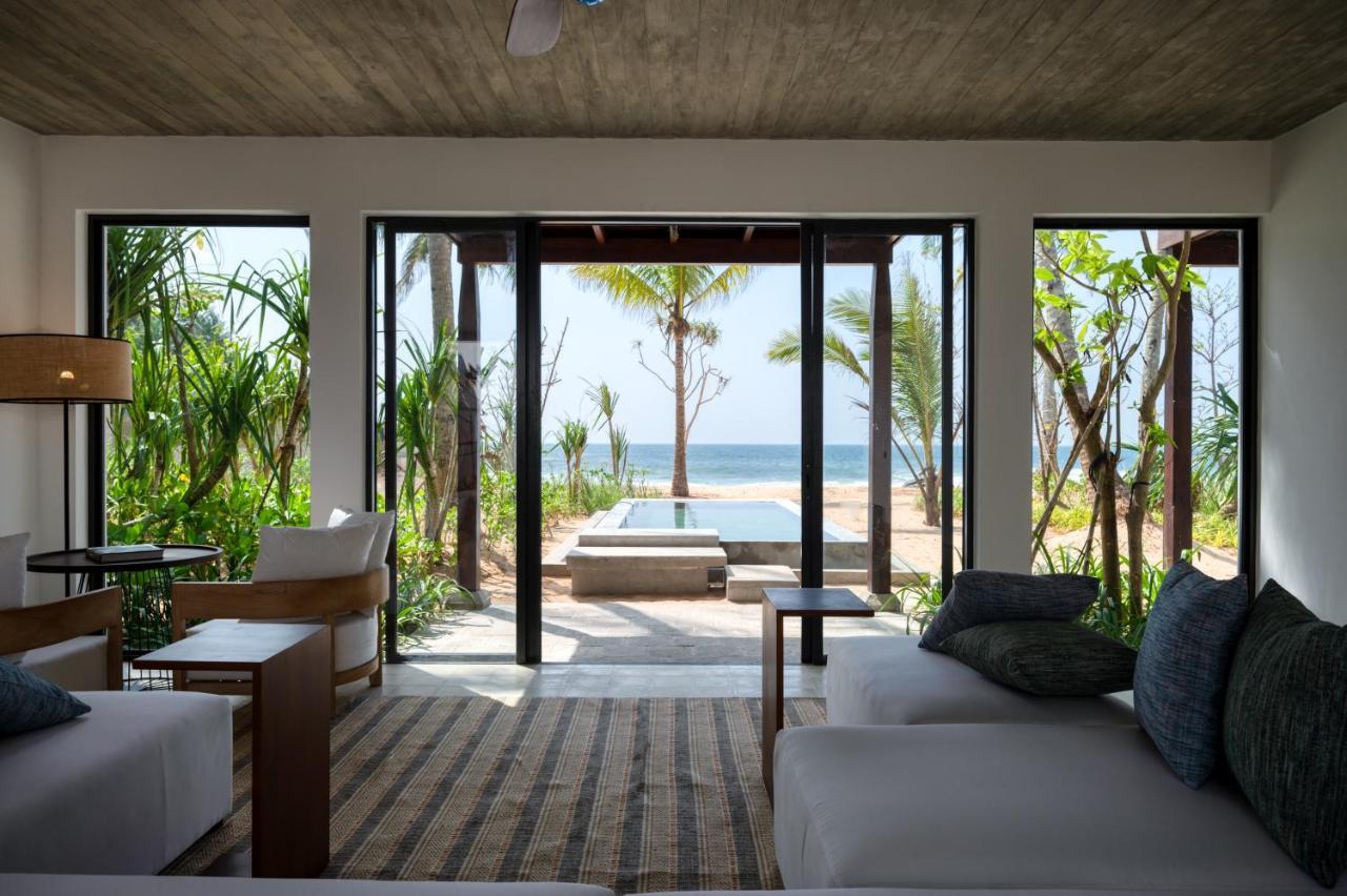 Ahu Bay Hotell Ahungalla Exteriör bild